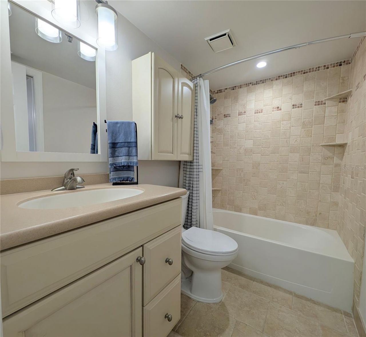 6322 Palma Del Mar Boulevard S, Unit 705, Saint Petersburg, FL 33715 Photo