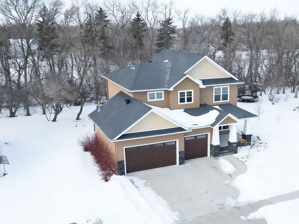 3702 Houkom Drive E, West Fargo, ND 58078