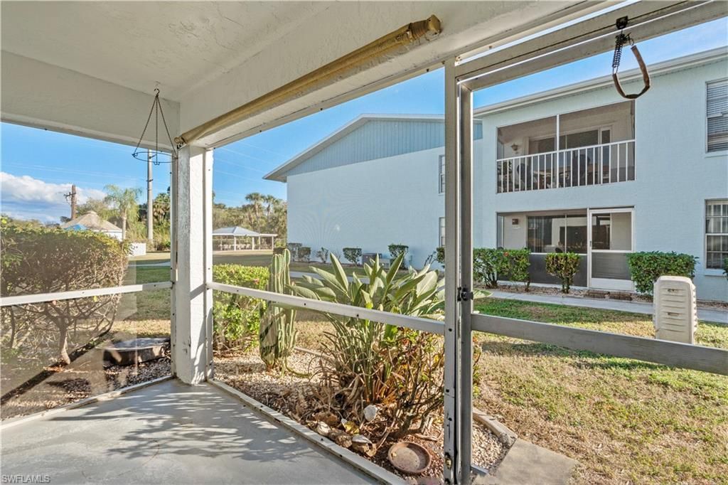 1100 Pondella Rd, Unit 908, Cape Coral, FL 33909 Photo