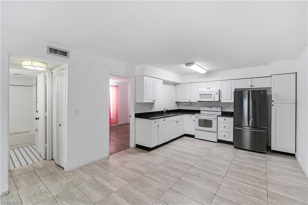 1100 Pondella Rd, Unit 908, Cape Coral, FL 33909 Photo
