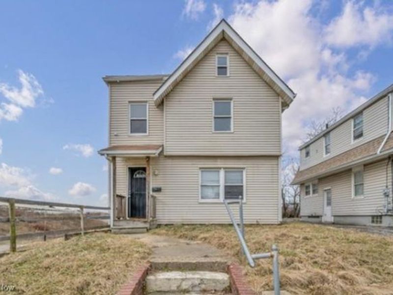 620 Hedden Avenue, Akron, OH 44311 Photo 1