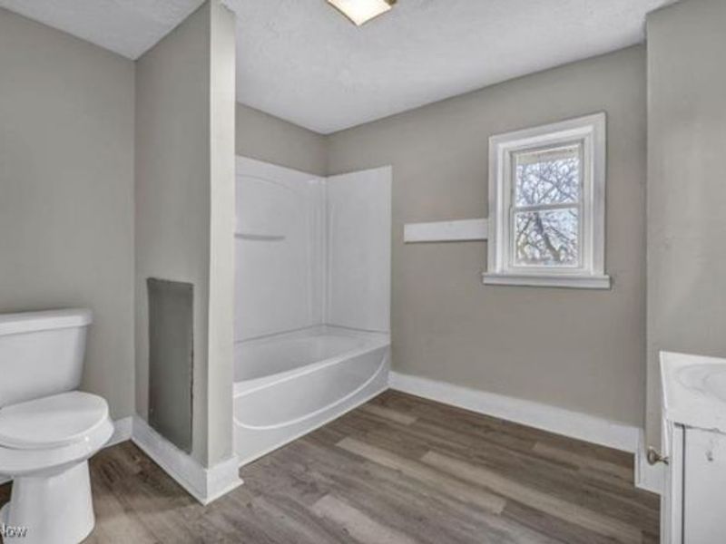 620 Hedden Avenue, Akron, OH 44311 Photo 12