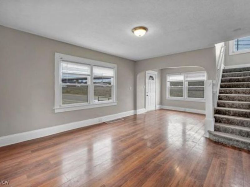 620 Hedden Avenue, Akron, OH 44311 Photo 5