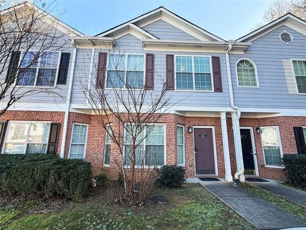 2568 Walden Lake Drive, Decatur, GA 30035