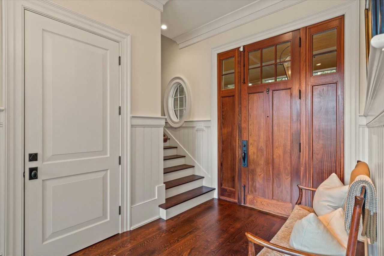 342 Governors Drive Photo 16