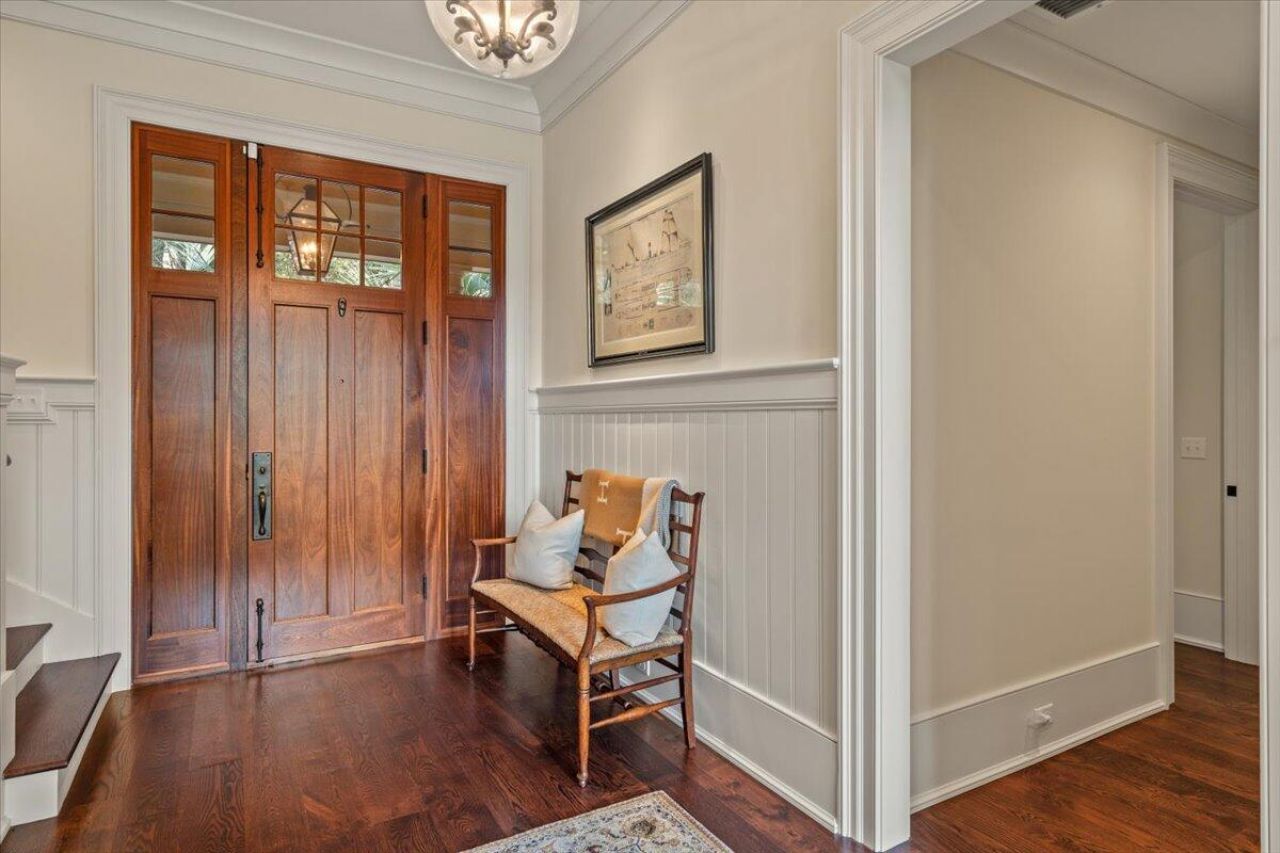 342 Governors Drive Photo 17