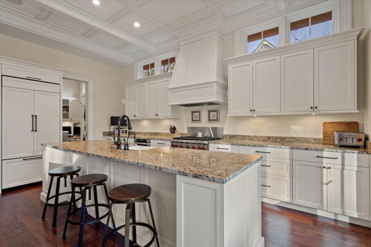 342 Governors Drive Photo 31