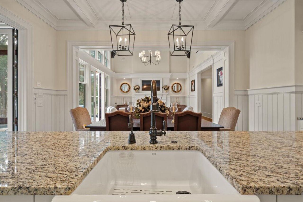 342 Governors Drive Photo 34