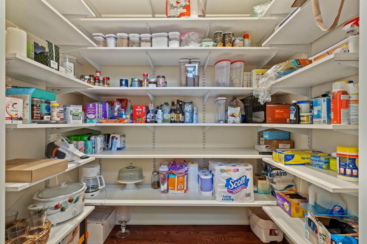 342 Governors Drive Photo 38