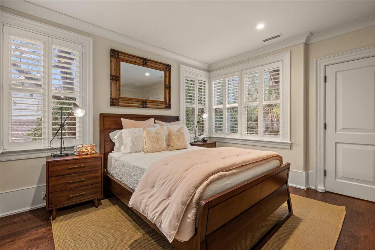 342 Governors Drive Photo 67