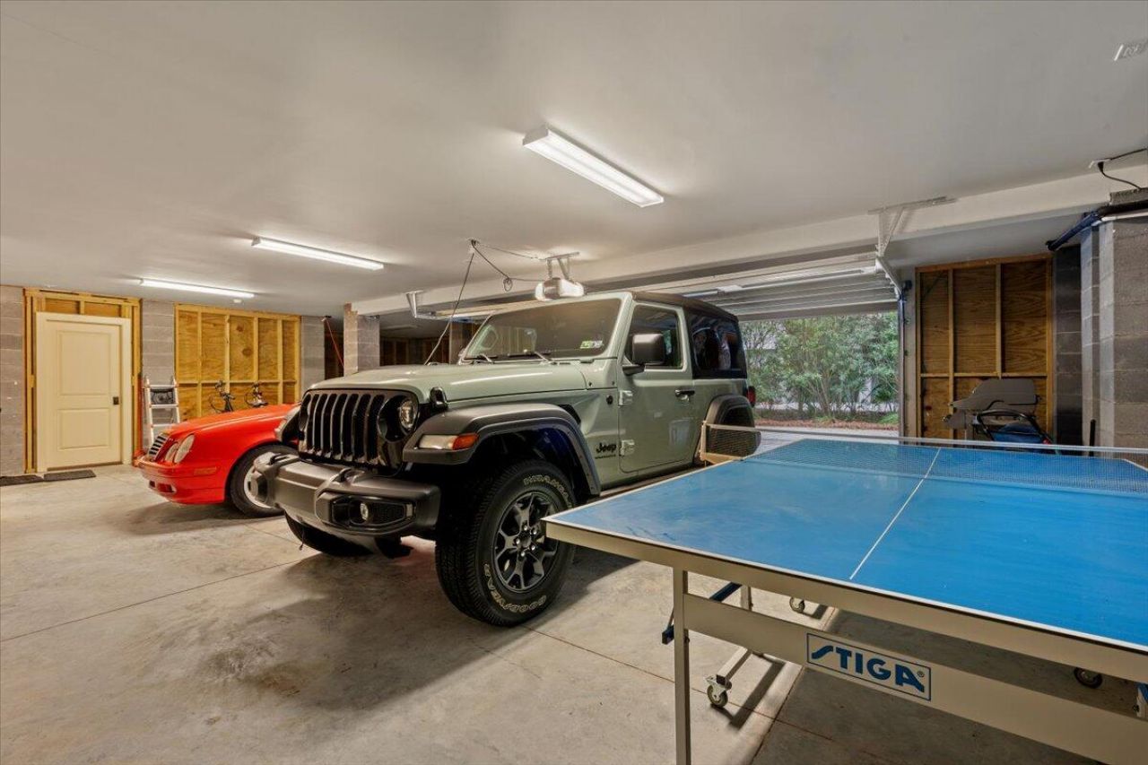 342 Governors Drive Photo 76