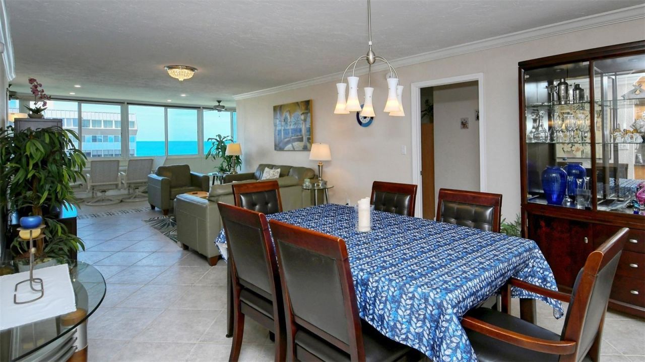1125 W Peppertree Drive, Unit 702, Sarasota, FL 34242 Photo