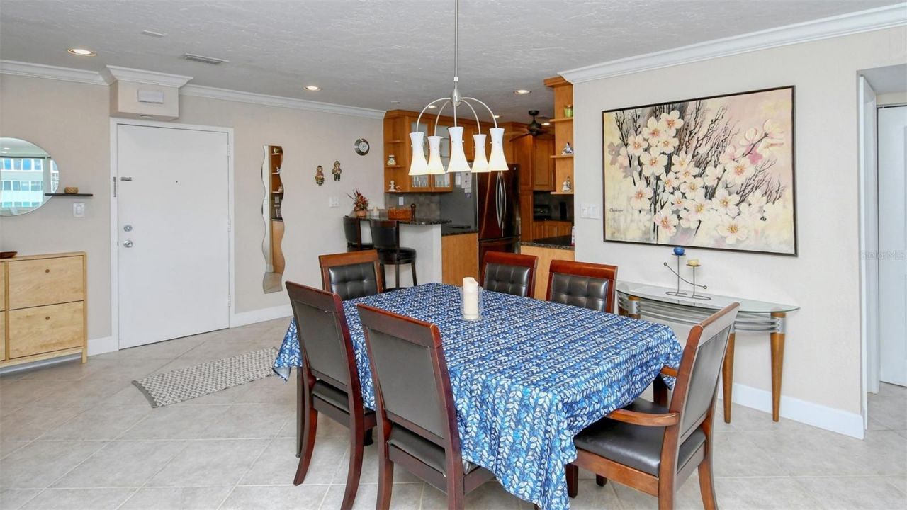 1125 W Peppertree Drive, Unit 702, Sarasota, FL 34242 Photo