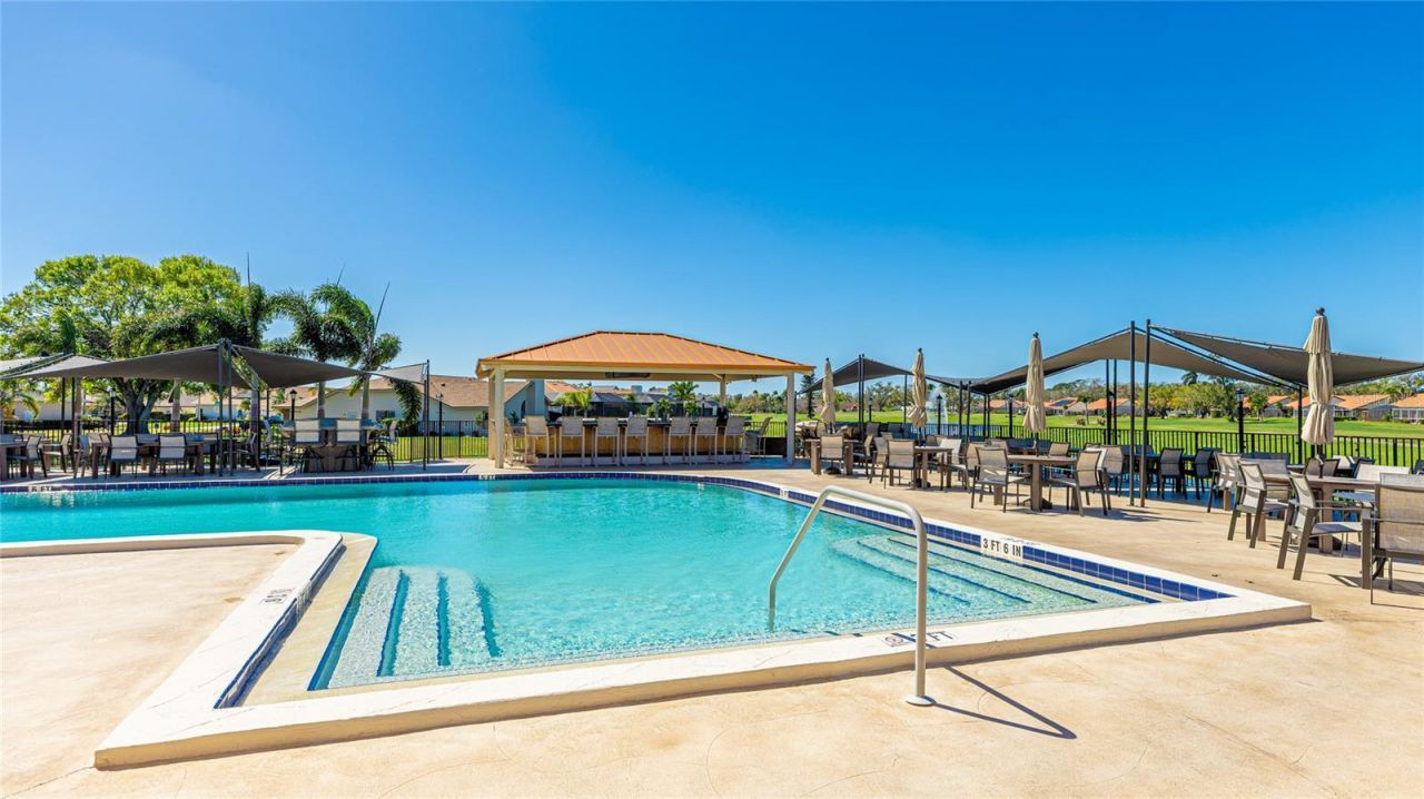 4210 Caddie Drive E, Unit 201, Bradenton, FL 34203 Photo