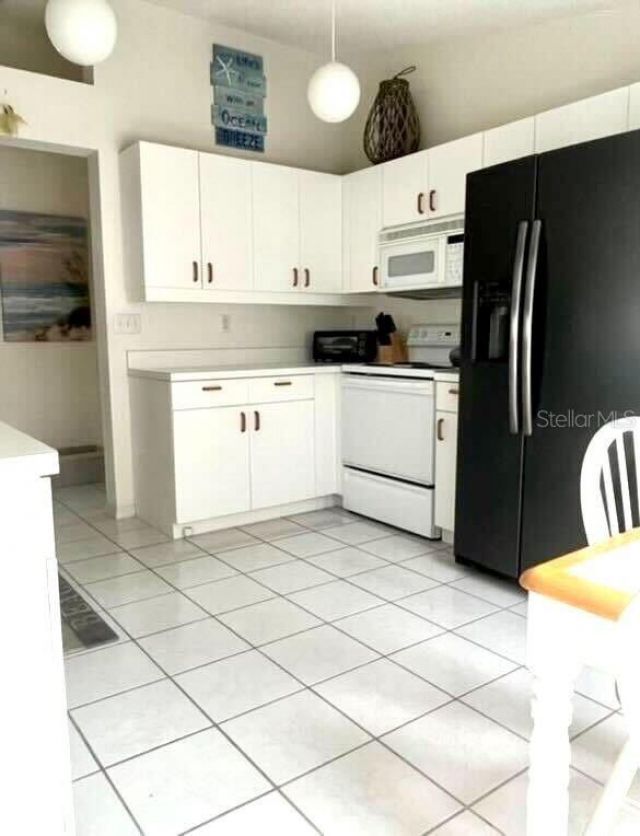 4210 Caddie Drive E, Unit 201, Bradenton, FL 34203 Photo