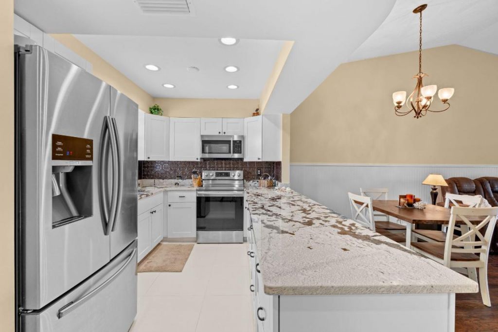 2950 SE Ocean Boulevard, Unit 119-6, Stuart, FL 34996 Photo