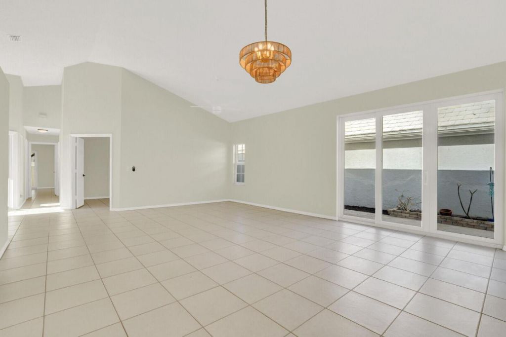 21 Selby Lane, Palm Beach Gardens, FL 33418 Photo