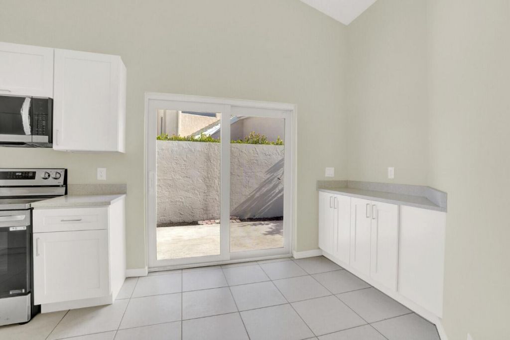 21 Selby Lane, Palm Beach Gardens, FL 33418 Photo