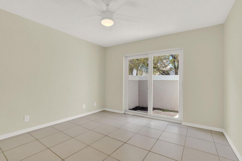 21 Selby Lane, Palm Beach Gardens, FL 33418 Photo