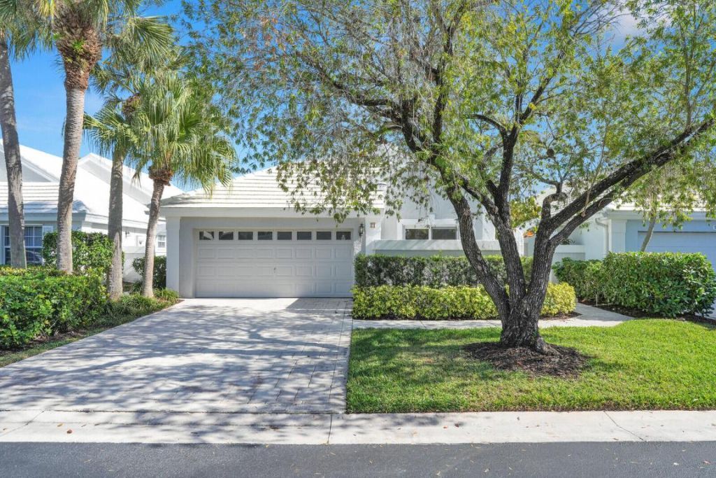 21 Selby Lane, Palm Beach Gardens, FL 33418 Photo