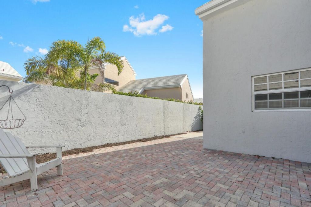 21 Selby Lane, Palm Beach Gardens, FL 33418 Photo