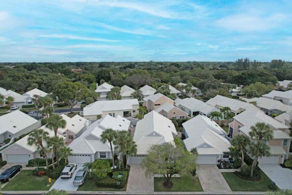 21 Selby Lane, Palm Beach Gardens, FL 33418 Photo