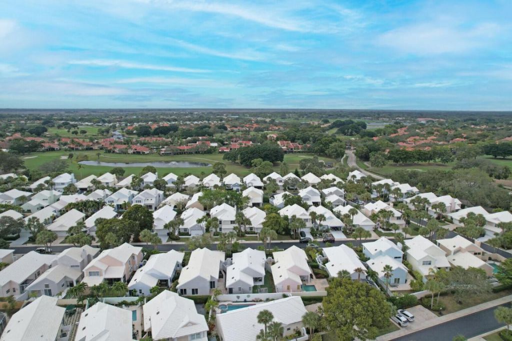 21 Selby Lane, Palm Beach Gardens, FL 33418 Photo