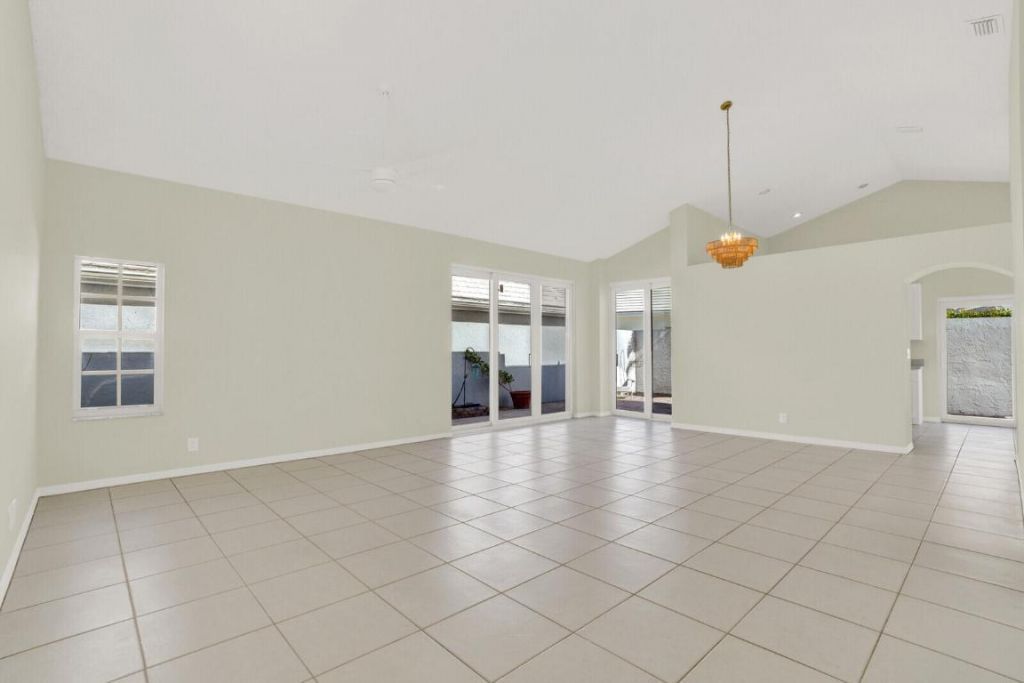 21 Selby Lane, Palm Beach Gardens, FL 33418 Photo