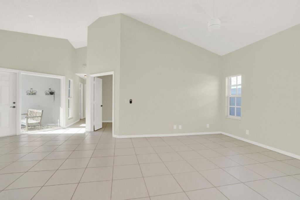 21 Selby Lane, Palm Beach Gardens, FL 33418 Photo