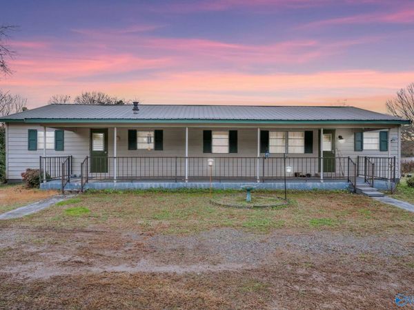 186 SE Clouds Cove Road, Huntsville, AL 35803