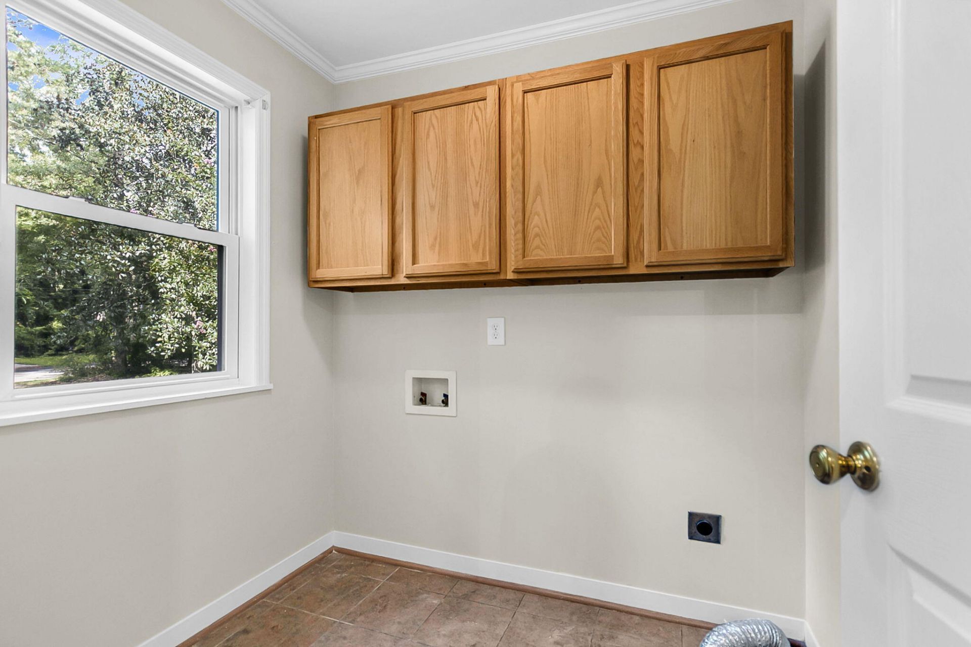 101 Dukes Court Photo 14