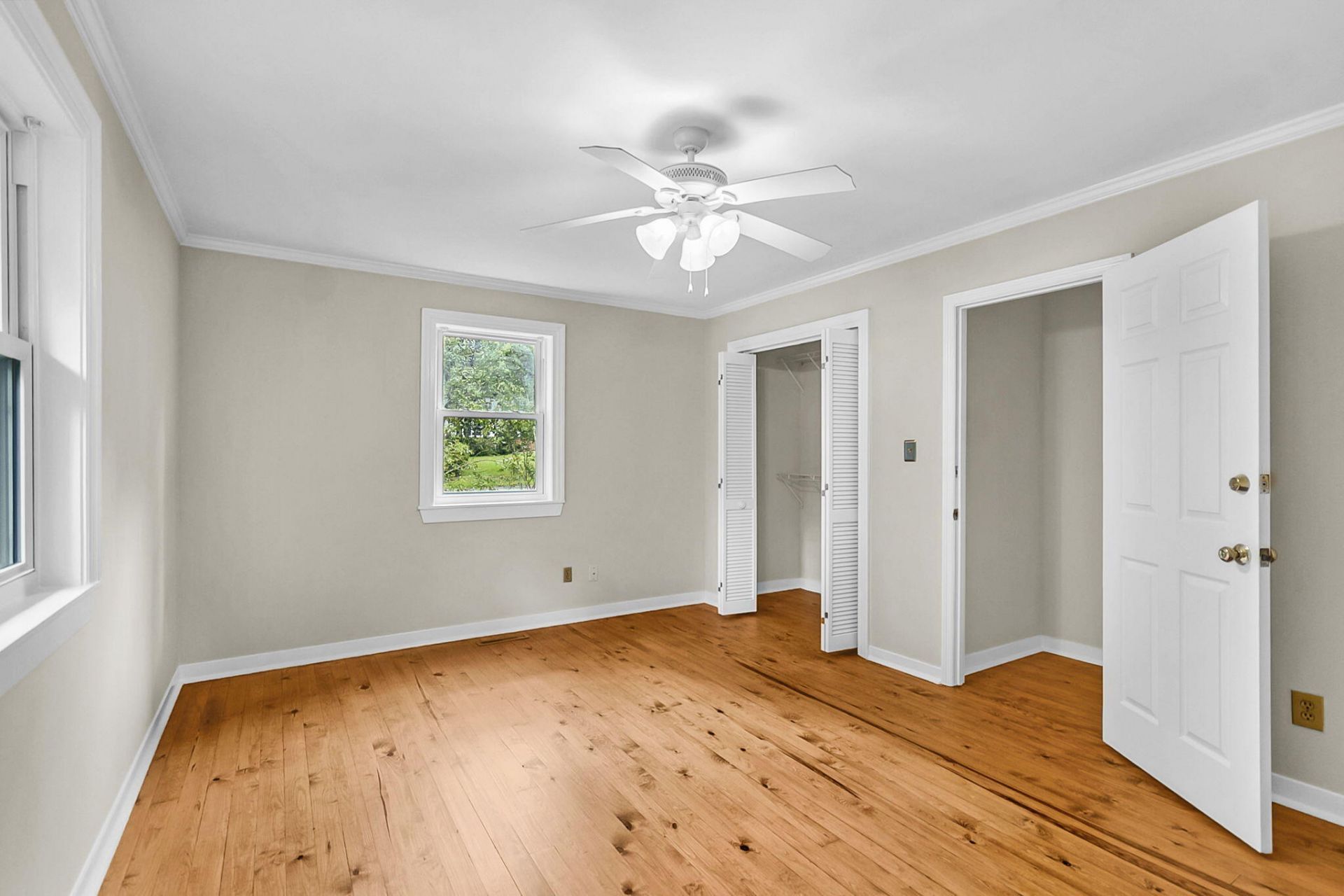 101 Dukes Court Photo 23