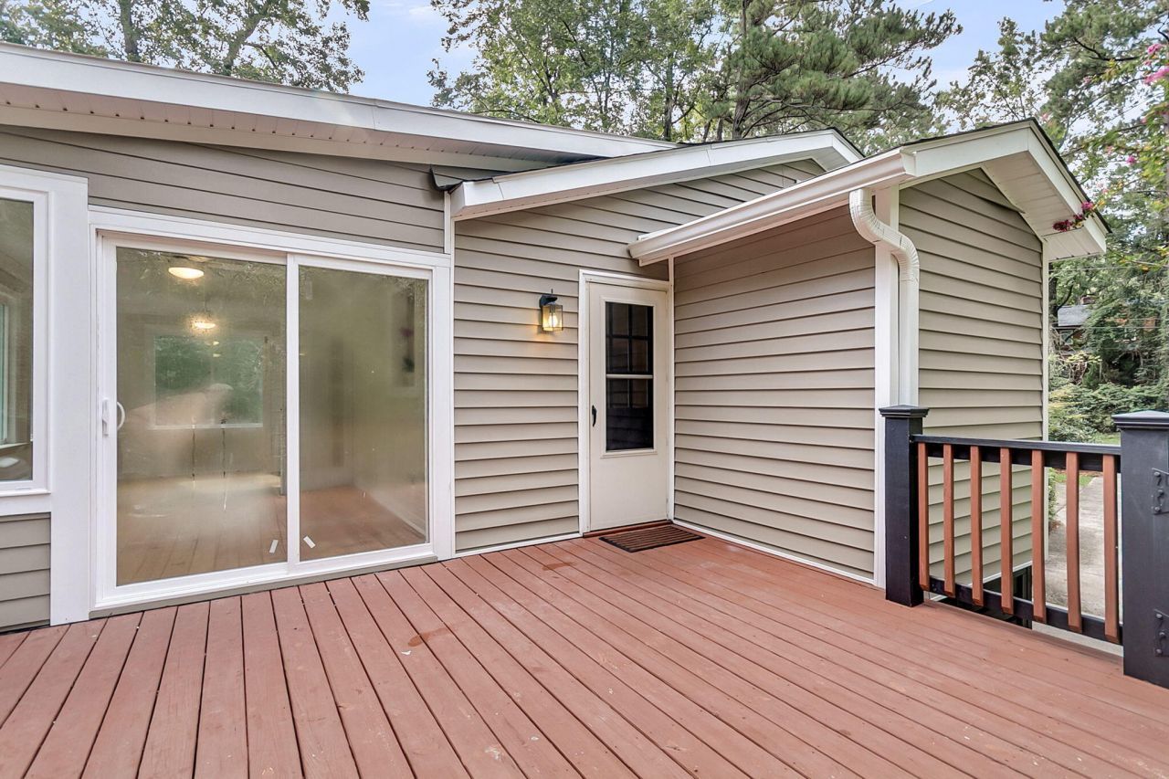 101 Dukes Court Photo 35