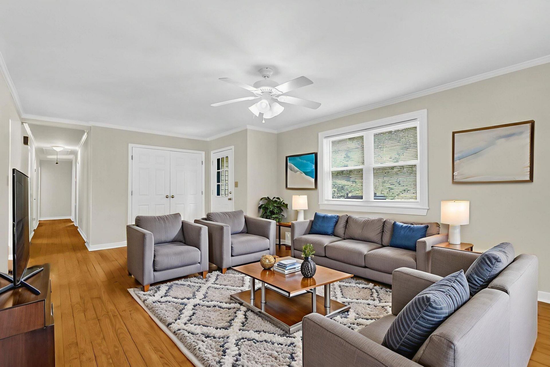 101 Dukes Court Photo 8