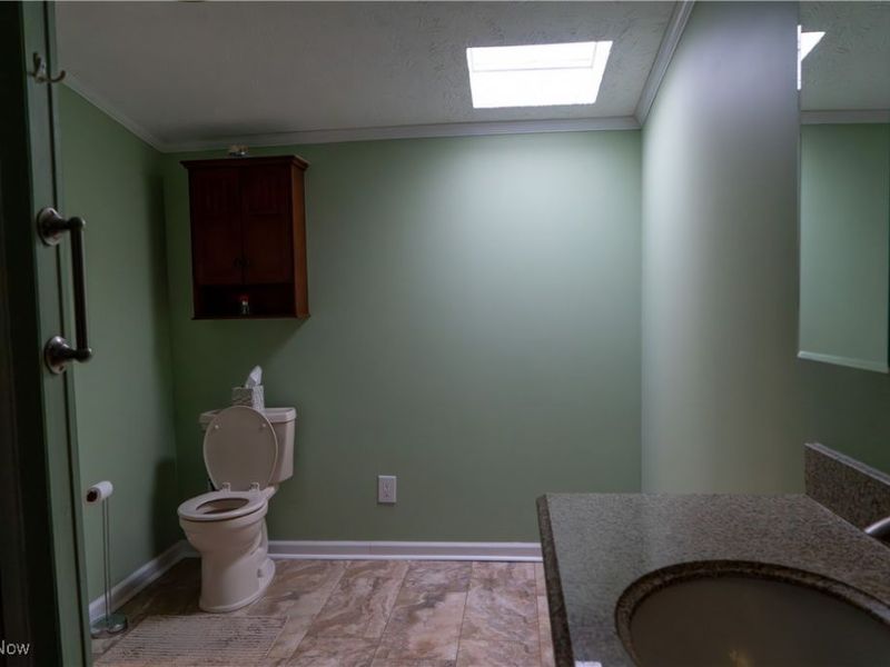 337 Pin Oak Circle, Elyria, OH 44035 Photo 28