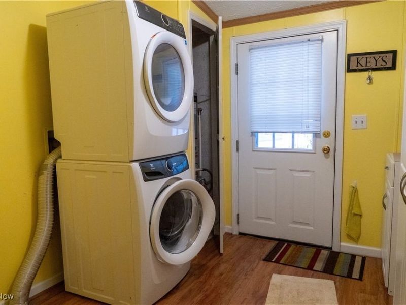 337 Pin Oak Circle, Elyria, OH 44035 Photo 29