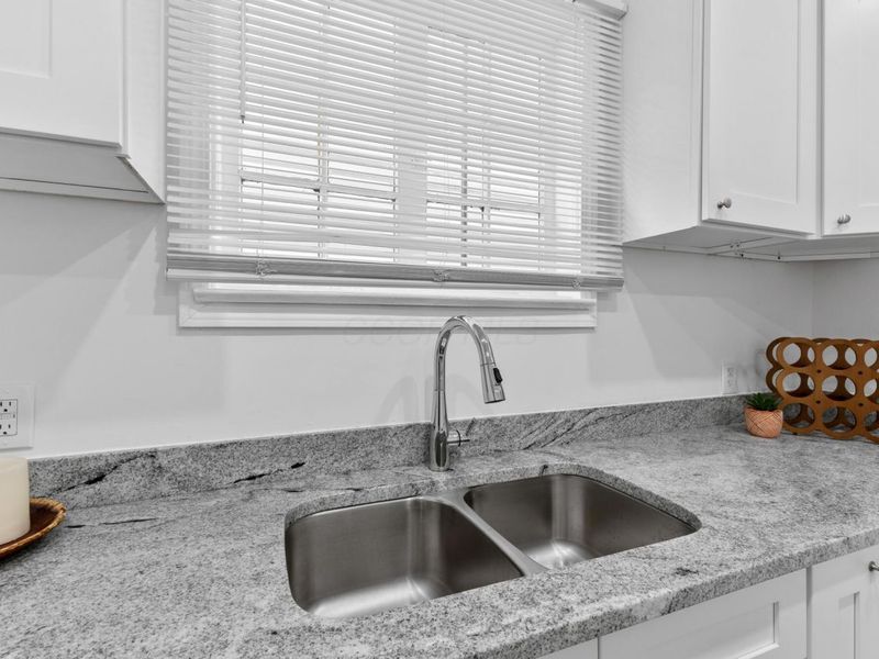 429 S Champion Avenue, Columbus, OH 43205 Photo 10