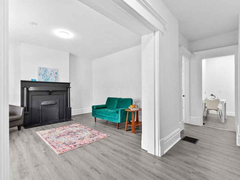 429 S Champion Avenue, Columbus, OH 43205 Photo 3