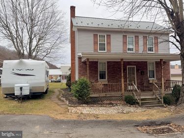 125 MEADOW STREET, ROCKHILL FURNACE, PA 17249