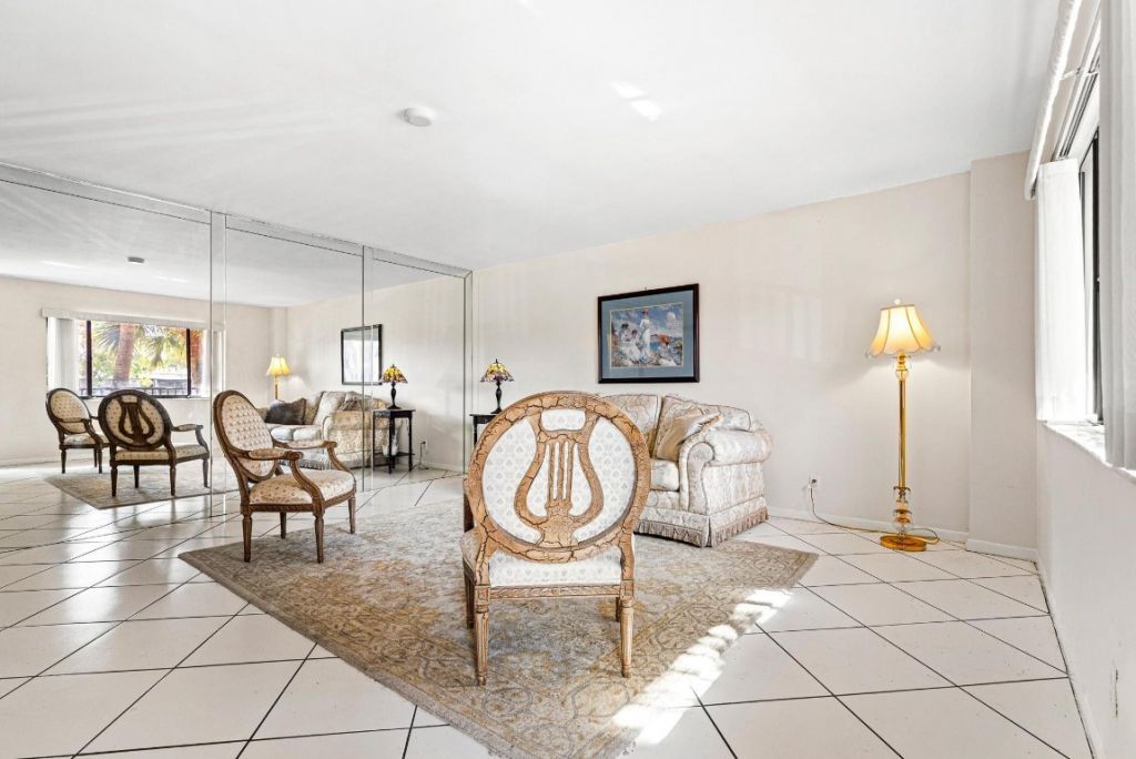 7442 Ashmont Circle, Unit 203, Fort Lauderdale, FL 33321 Photo