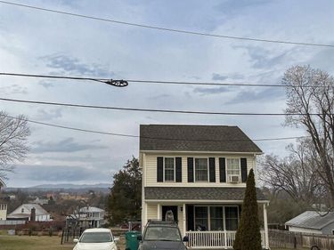 124 S LINVILLE AVE, BROADWAY, VA 22815