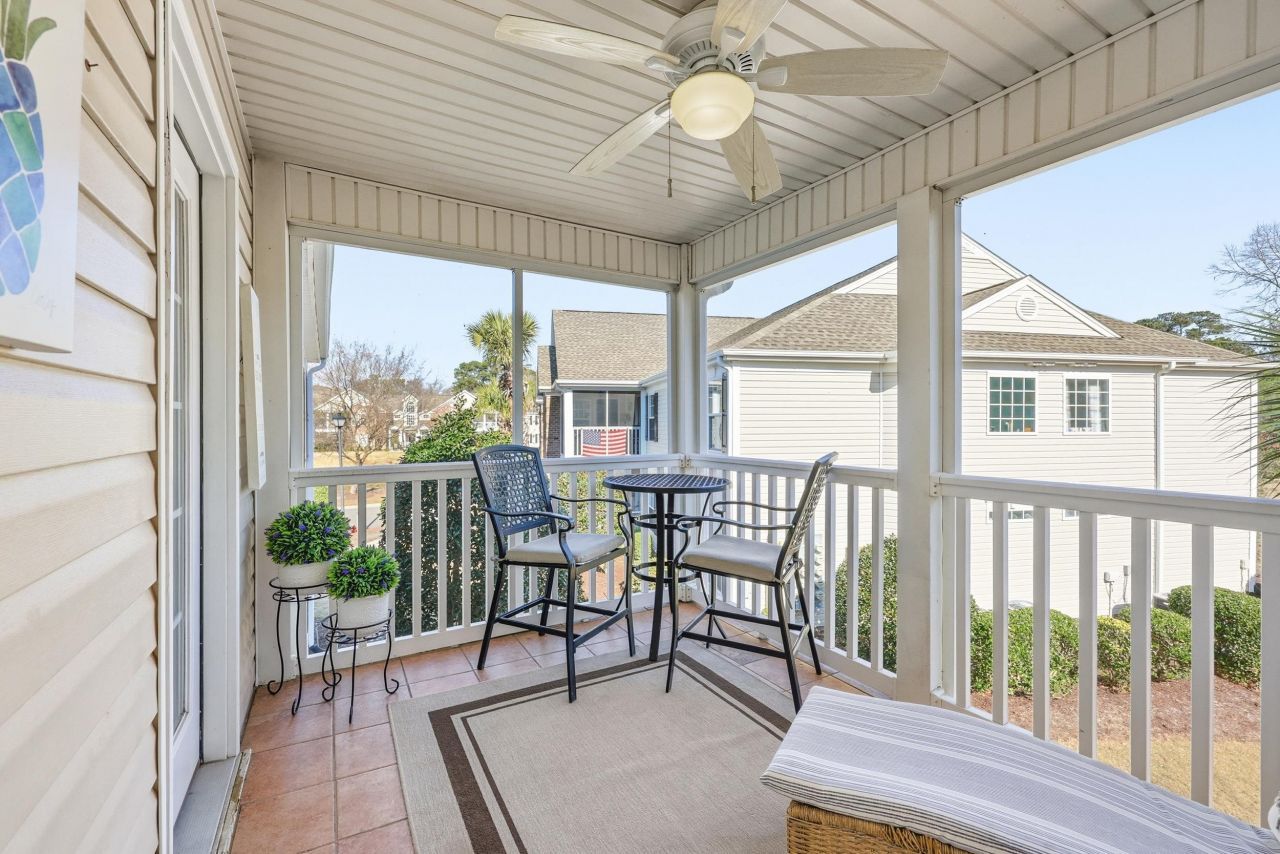 10 Loganberry Ct. Photo 23