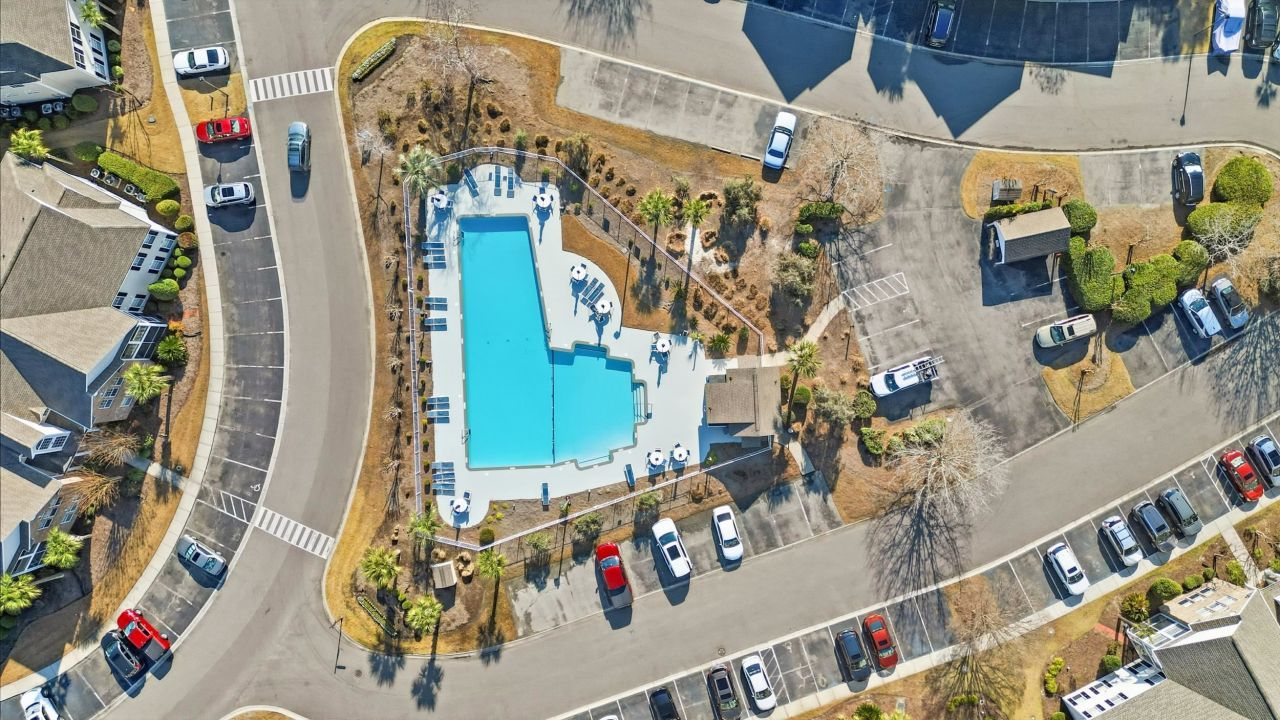 10 Loganberry Ct. Photo 31