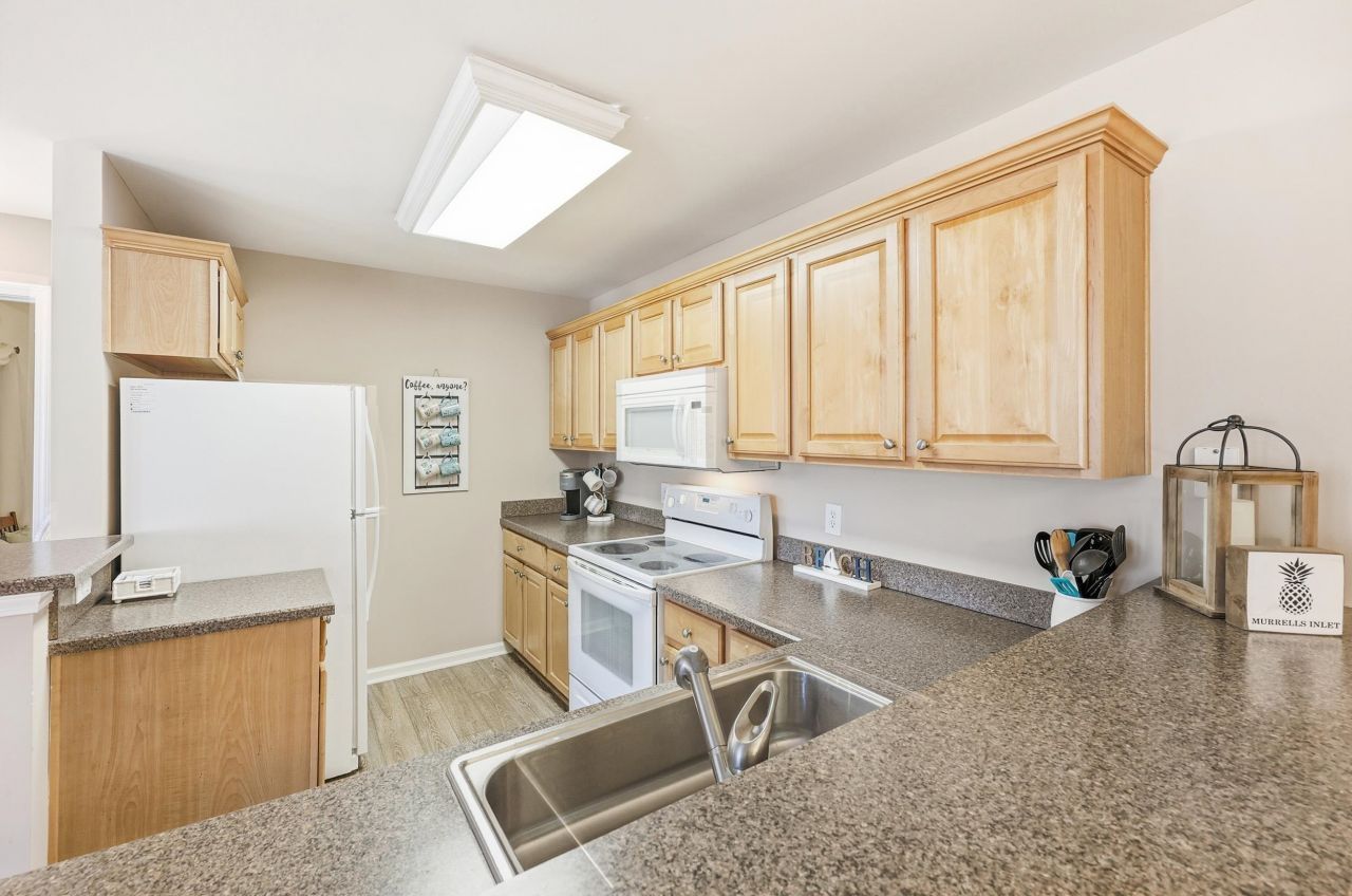 10 Loganberry Ct. Photo 8