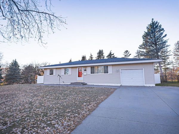 8556 Rich Avenue S, Bloomington, MN 55437