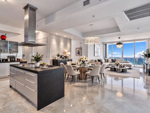 18201 Collins Ave, Unit 4404, Sunny Isles Beach, FL 33160