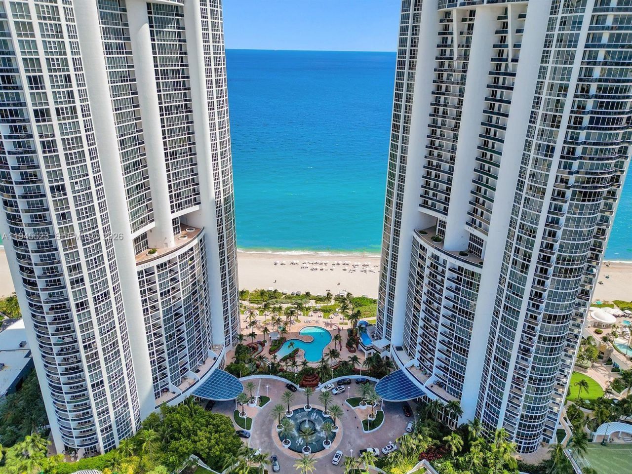 18201 Collins Ave, Unit 4404, Sunny Isles Beach, FL 33160 Photo