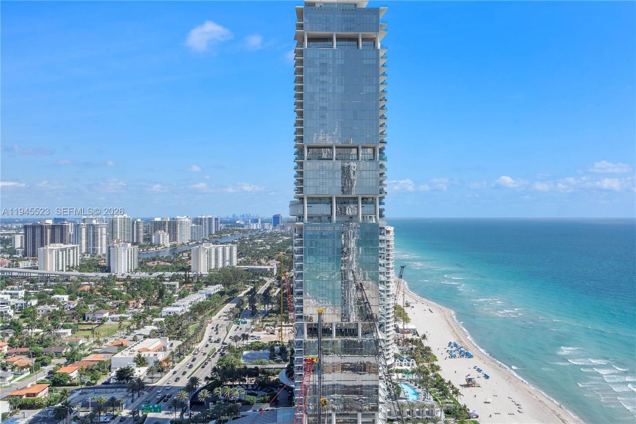 18201 Collins Ave, Unit 4404, Sunny Isles Beach, FL 33160 Photo