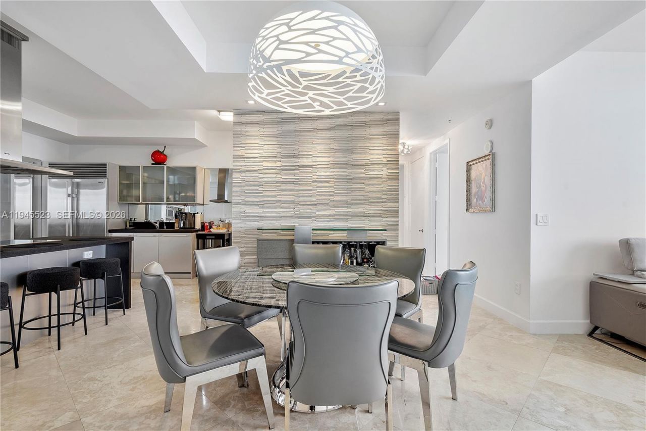 18201 Collins Ave, Unit 4404, Sunny Isles Beach, FL 33160 Photo