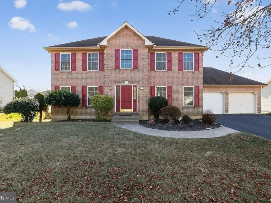 4008 Donegal Drive, Bethlehem, PA 18020 Main Photo